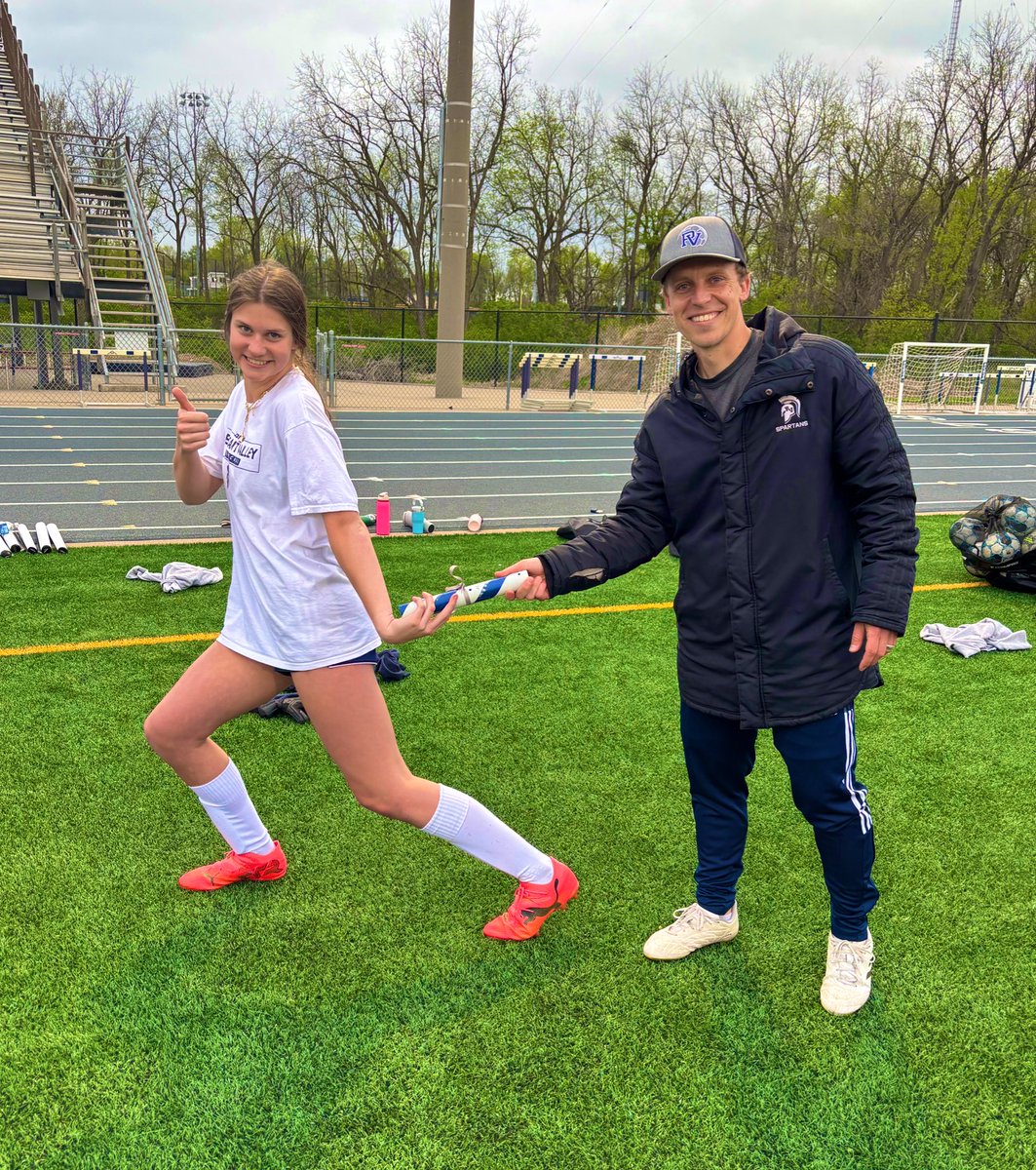 PVGirlsSoc's tweet image. We’ve been going through it these past few weeks as a team. 

Even through the tough practices and the losses we are building character and resilience as a group. 

Congrats to Andie and Joanah on being two great examples of what we stand for at PV! #RACEtowin