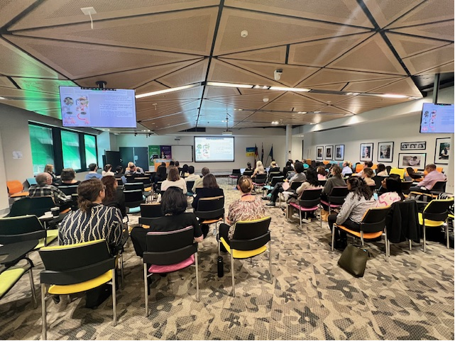 CRE RESPOND (@cre_respond) on Twitter photo 📢 We're up and running with the 2025 Brisbane Transplant ID meeting!
Dr Kanthi Vemuri Updating us on newer antifungals
<a href="/kanthiid/">Kanthi Vemuri</a>
<a href="/jasonroberts_pk/">Jason Roberts</a> <a href="/LSundac/">Lana Sundac</a> <a href="/legg_wamy/">Amy Legg</a>
#antifungals 📢 We're up and running with the 2025 Brisbane Transplant ID meeting!
Dr Kanthi Vemuri Updating us on newer antifungals
<a href="/kanthiid/">Kanthi Vemuri</a>
<a href="/jasonroberts_pk/">Jason Roberts</a> <a href="/LSundac/">Lana Sundac</a> <a href="/legg_wamy/">Amy Legg</a>
#antifungals