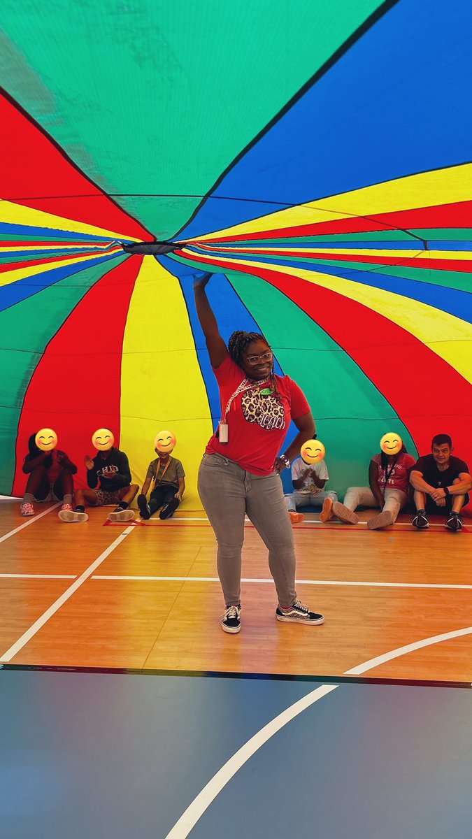 Ms. Norris tweet media