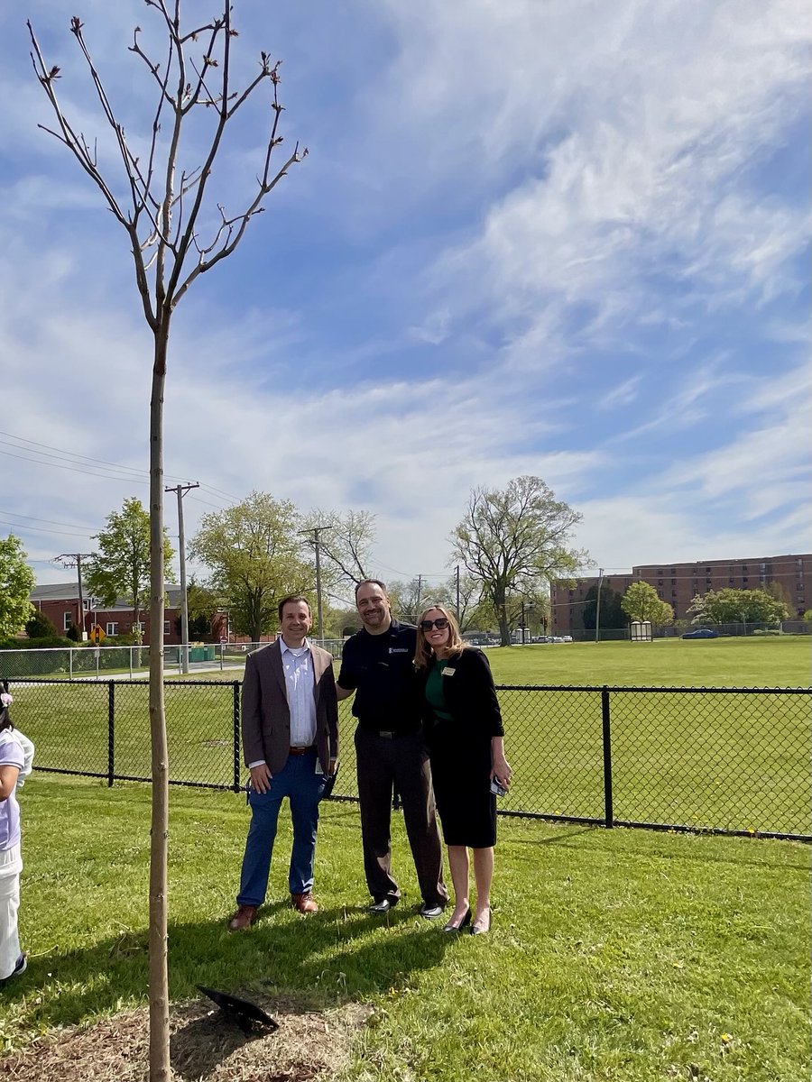Dr. Katie McCluskey (@kmccluskey4) on Twitter photo Great learning day for Tioga and Johnson students today! Thank you Village Public works and President DeSimone for educating our students on the importance of Arbor Day and planting trees at both of our elementary schools today! 💙<a href="/BensenvilleD2/">Bensenville Dist 2</a> Great learning day for Tioga and Johnson students today! Thank you Village Public works and President DeSimone for educating our students on the importance of Arbor Day and planting trees at both of our elementary schools today! 💙<a href="/BensenvilleD2/">Bensenville Dist 2</a>