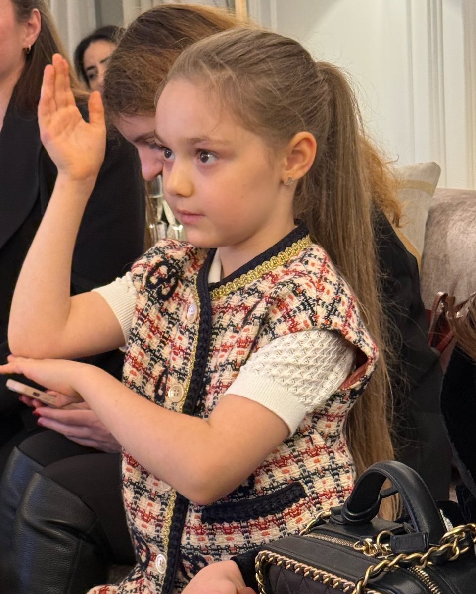 thinkspace_a's tweet image. &quot;Being a woman is an art, and embracing elegance is an empowering work of self-love and growth 🎨✨ A wonderful evening celebrating the stunning new collection from a truly gorgeous brand. Moments to treasure with my daughter 🖤 #Elegance #MotherDaughter #FashionEvent&quot;