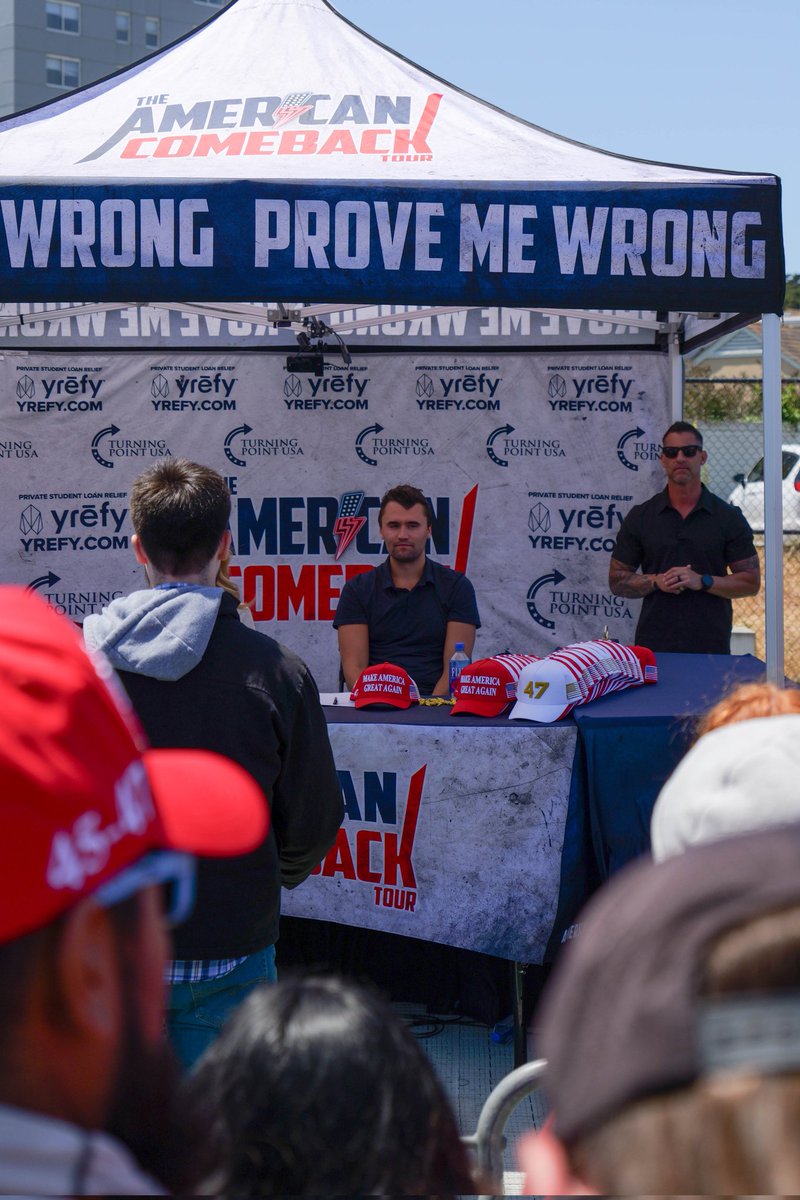 geogheganspg's tweet photo. Charlie Kirk, director of the far-right non-profit organization Turning Point USA, hosted his event "The American Comeback Tour” at San Francisco State University on May 6, 2025.

Read more @GGXnews https://t.co/k5CxIDIbMK