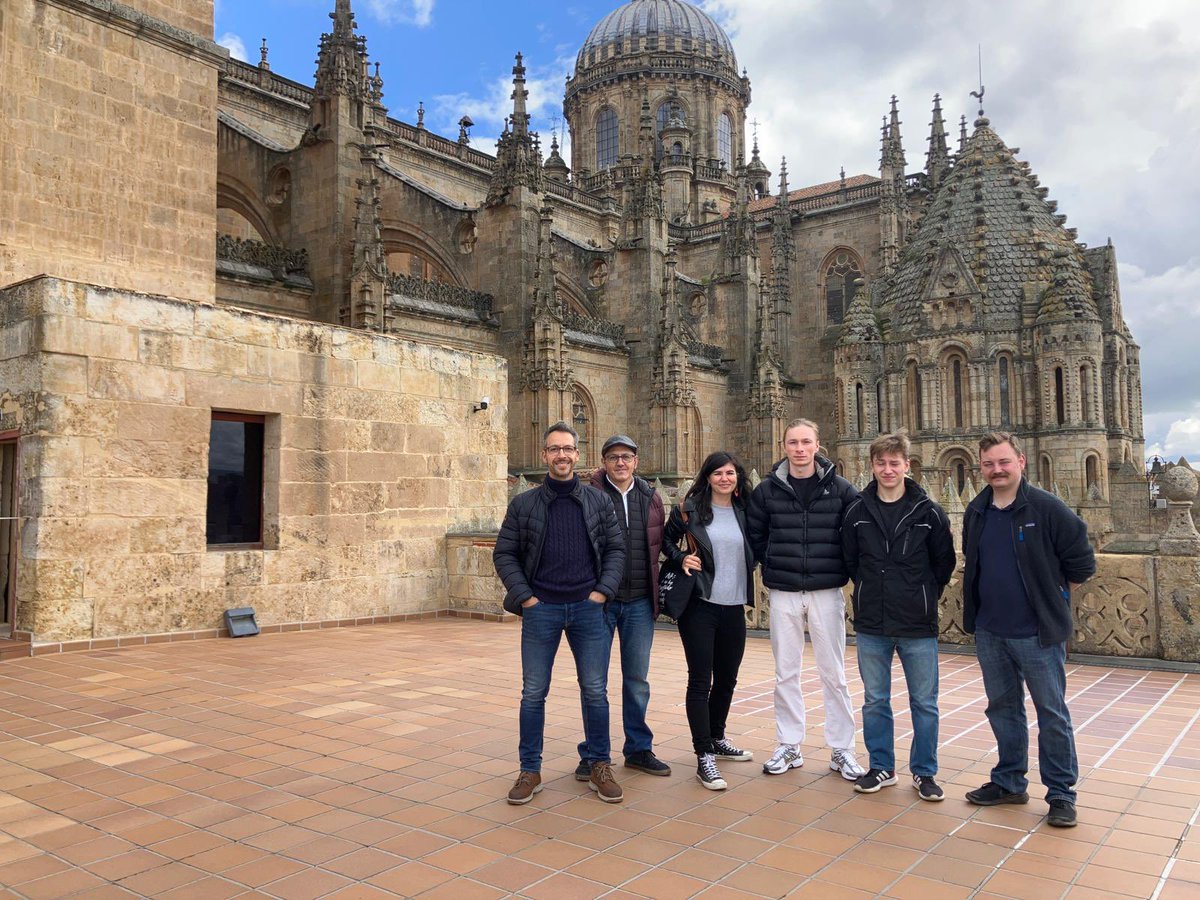 ✈️✨ "De Niebüll a Salamanca: despega nuestro proyecto de colaboración y formación Eramus+ para aviones" Durante estas semanas, tenemos el placer de acoger en nuestro centro a un grupo de alumnos del Ciclo de Mantenimiento Aeromecánico de Aviones que vienen desde Alemania 🇩🇪