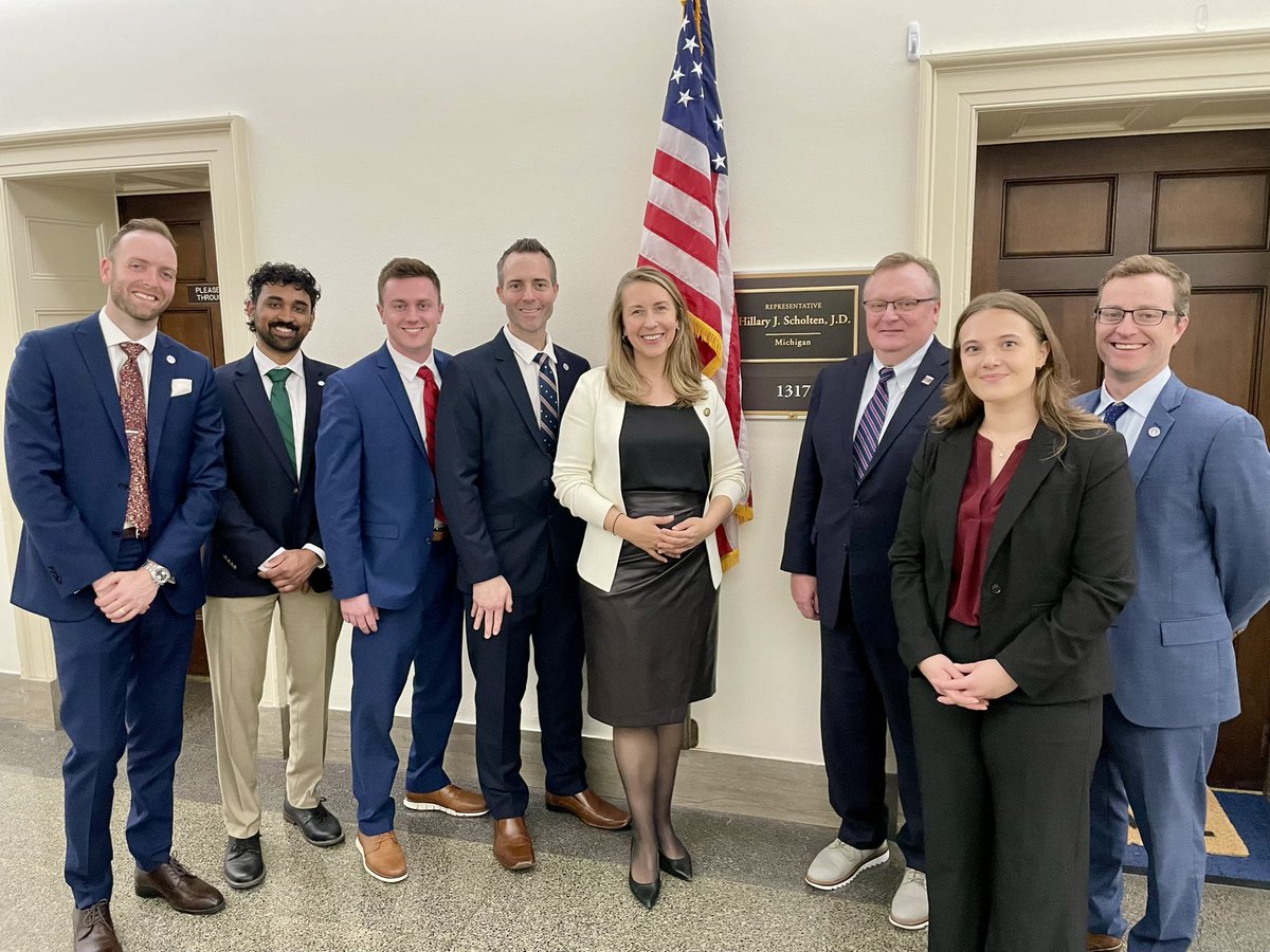 Eric Reilly, DO (@ericreillydo) on Twitter photo A perfect 15/15. Our <a href="/mymsahq/">Michigan Society of Anesthesiologists</a> delegation met with the offices of all 13 Representatives and both Senators from the great State of Michigan at #LEGCON25 . Great work done and plenty left to do to help best protect our patients. <a href="/ASALifeline/">ASA®</a> <a href="/ASAGrassroots/">ASAGrassrootsNetwork</a> A perfect 15/15. Our <a href="/mymsahq/">Michigan Society of Anesthesiologists</a> delegation met with the offices of all 13 Representatives and both Senators from the great State of Michigan at #LEGCON25 . Great work done and plenty left to do to help best protect our patients. <a href="/ASALifeline/">ASA®</a> <a href="/ASAGrassroots/">ASAGrassrootsNetwork</a>