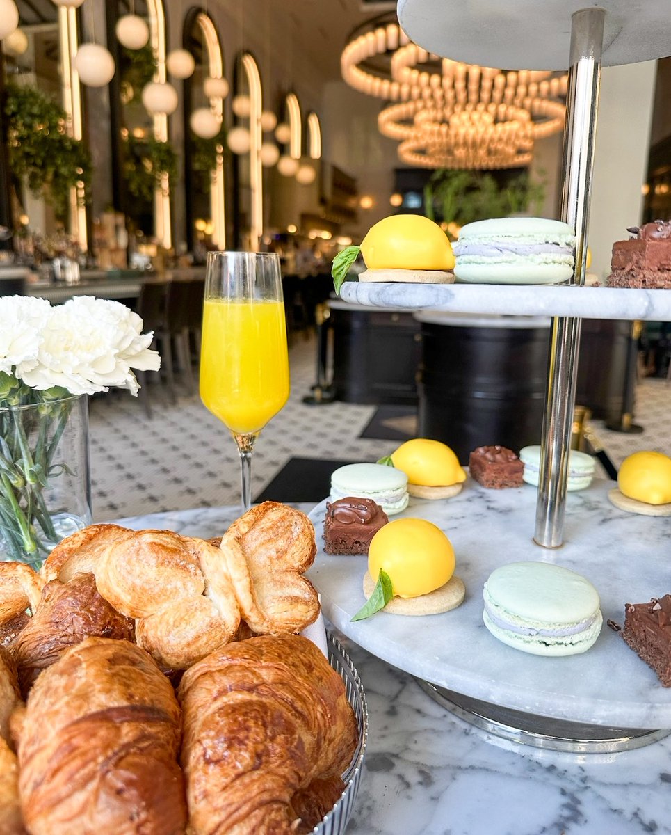 Mother’s Day is almost here💐 Join us for our Brunch Buffet, May 11th from 9am - 4pm ✨ Followed by regular dinner service at 5pm!
#LaBelleHelene #UptownCharlotte