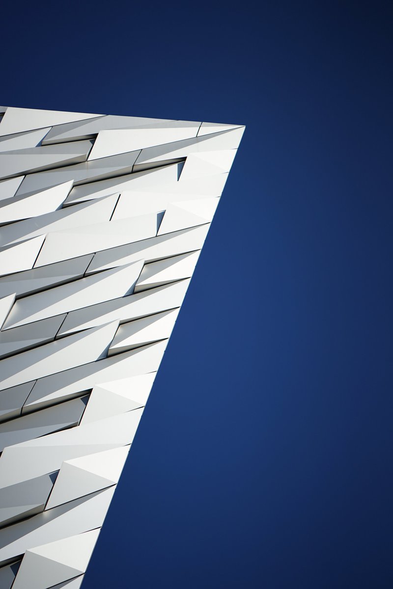 #Belfast Harbour - 7.5.2025 📷
.
... from the Republic of Somaliland 📍
.
kevindohertyart.com/titanic-quarte… ©
.
#fullframephotography ♡