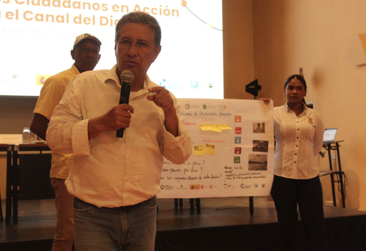 APCColombia's tweet image. En este laboratorio viviente, se resaltan #DatosCiudadanos que provienen de líderes comunitarios, jóvenes, pescadores artesanales, expertos en datos, entre otros, los cuales se unen para crear, analizar y defender la información que cuenta sus realidades.#MakeInclusiveDataTheNorm