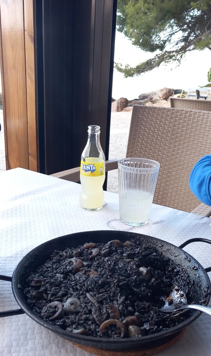 RedaRatatta's tweet image. Bienvenido verano☀️ 💙

#ratata 
#España #Andalucía #Almuñecar #Malaga #Granada #AlEmira #Verano #Summer #palya