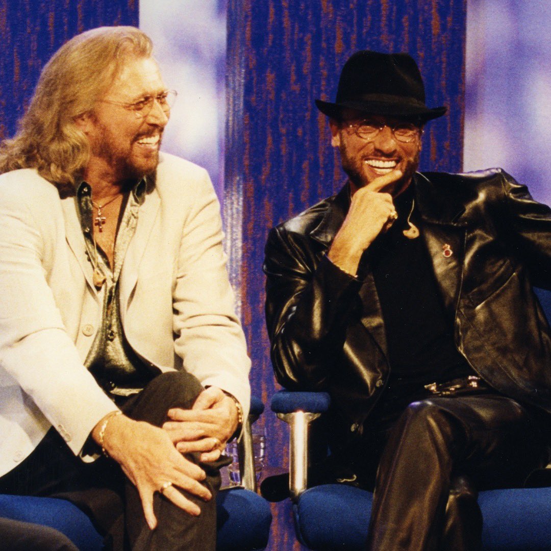 BeeGees's tweet image. The Bee Gees in the hot seat. If you had the chance to interview them, what’s the one question you’d ask? 🤍🎤
