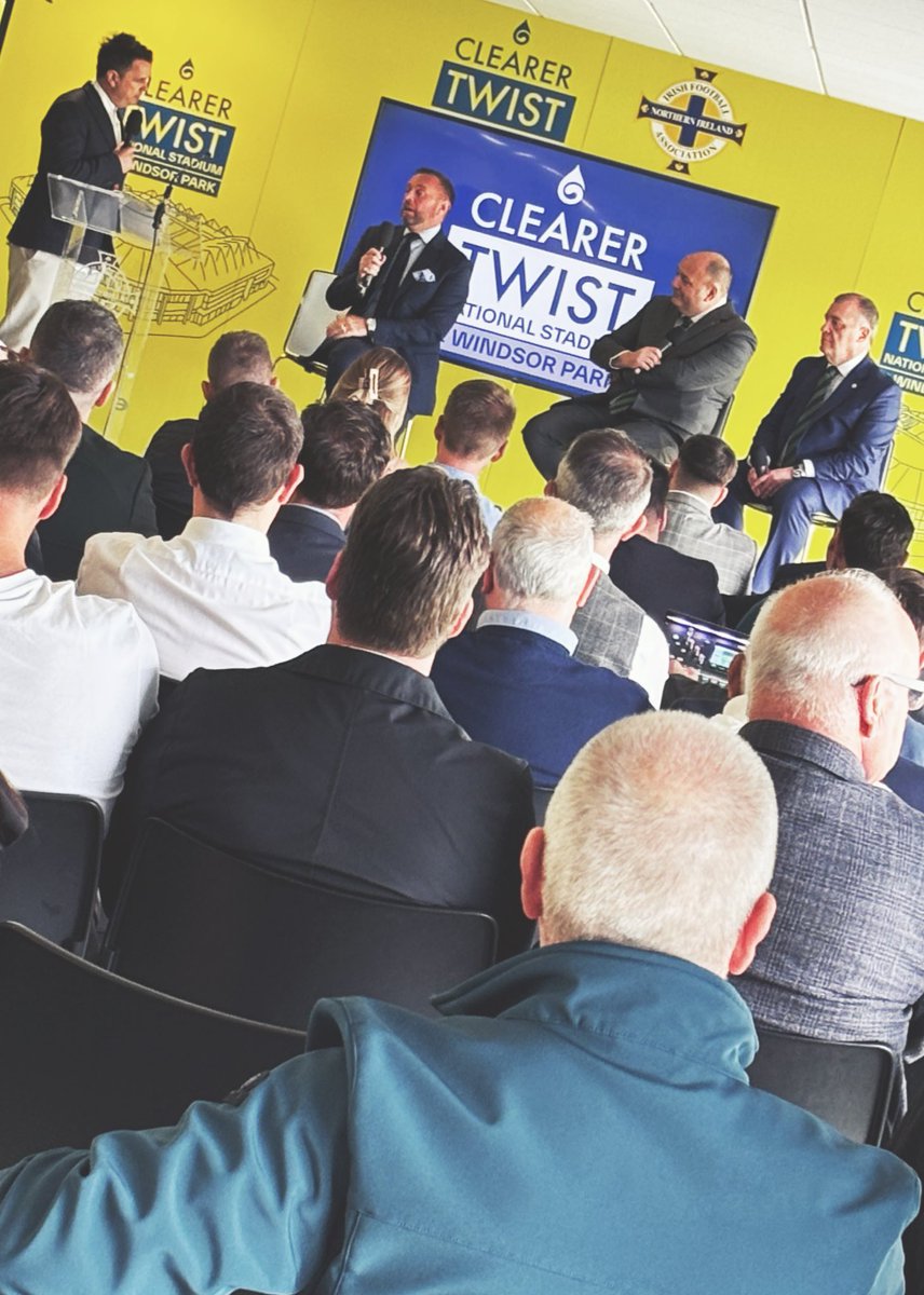 Mark Brooks tweet media