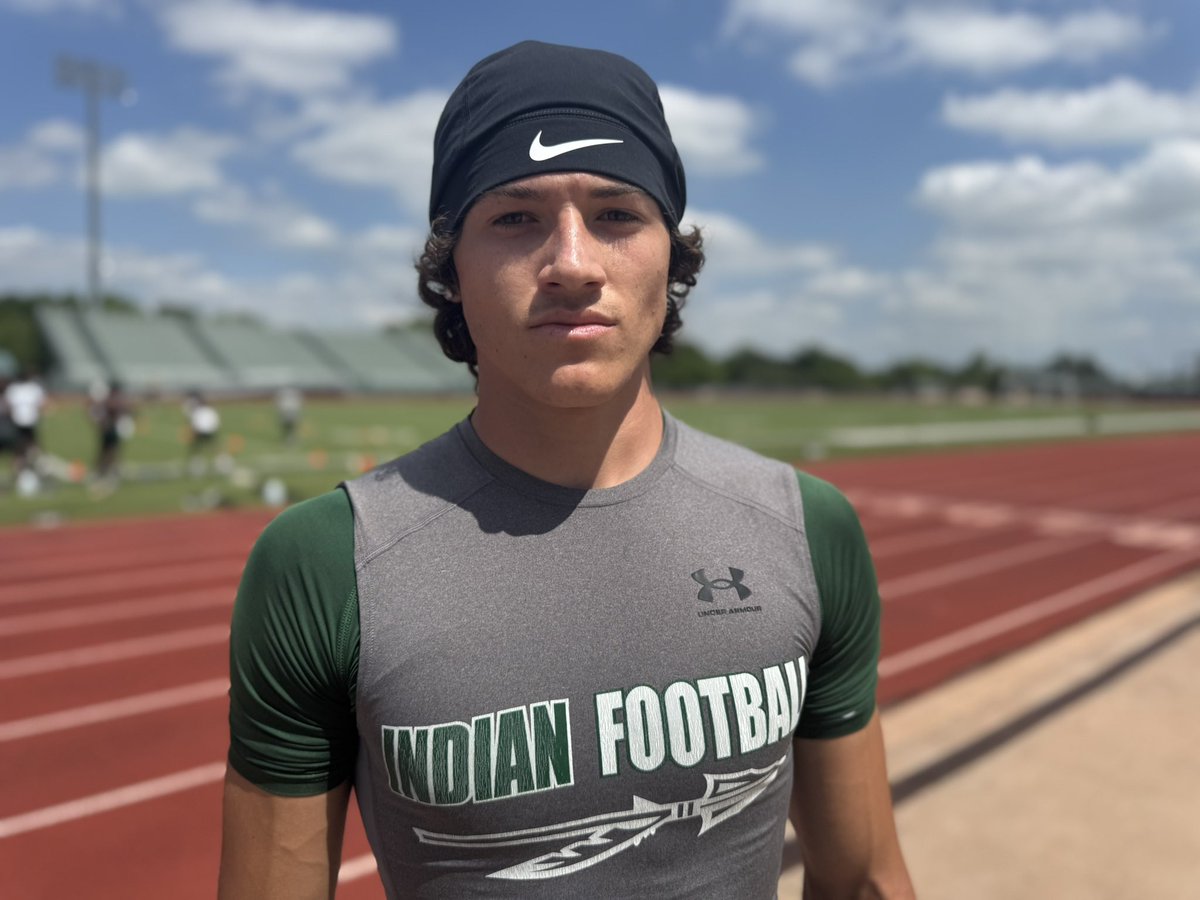 Jason Howell (@jason_howell) on Twitter photo Waxahachie (TX) 2027 QB Jerry Meyer
<a href="/Jerry_meyerr/">Jerry Meyer III</a> | <a href="/NDNFootball/">Waxahachie Football</a> | <a href="/Tolleson20/">Coach Tolly 2⃣0⃣🇺🇸</a> | <a href="/CoachDT_TFB/">DT</a> Waxahachie (TX) 2027 QB Jerry Meyer
<a href="/Jerry_meyerr/">Jerry Meyer III</a> | <a href="/NDNFootball/">Waxahachie Football</a> | <a href="/Tolleson20/">Coach Tolly 2⃣0⃣🇺🇸</a> | <a href="/CoachDT_TFB/">DT</a>