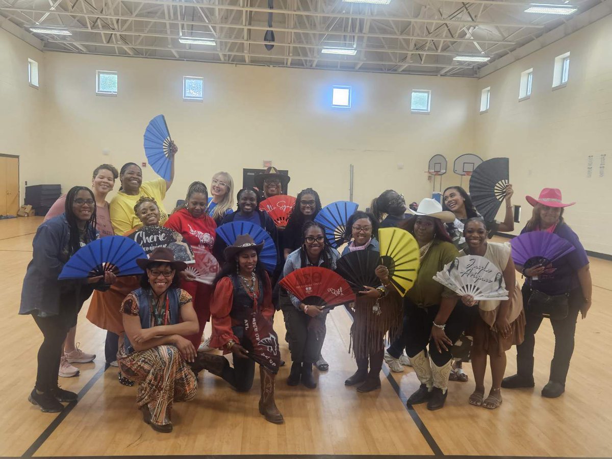Feldwood Elementary School (@feldwoodes) on Twitter photo Boots, hats, and fans in hand—this crew’s bringin’ the heat and the heart! Wrangling knowledge and keeping it cool this Teacher Appreciation Week! <a href="/shantarawcrooks/">Shantara Whitaker Crooks</a> <a href="/FultonCoSchools/">FultonCountySchools</a> <a href="/FeldwoodES/">Feldwood Elementary School</a> #bootsontheground #growinggreatness #TeacherAppreciationWeek2025 Boots, hats, and fans in hand—this crew’s bringin’ the heat and the heart! Wrangling knowledge and keeping it cool this Teacher Appreciation Week! <a href="/shantarawcrooks/">Shantara Whitaker Crooks</a> <a href="/FultonCoSchools/">FultonCountySchools</a> <a href="/FeldwoodES/">Feldwood Elementary School</a> #bootsontheground #growinggreatness #TeacherAppreciationWeek2025