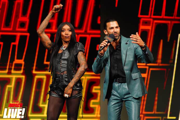 BARABASMEN's tweet image. From the ring to the red carpet— @mrstonewwe isn’t just making moves, he’s making moments. Leather game strong, attitude stronger. 💥🖤 #BarabasMen #menstyle #Wrestle #menfashion #teallook #mybarabas #leather
