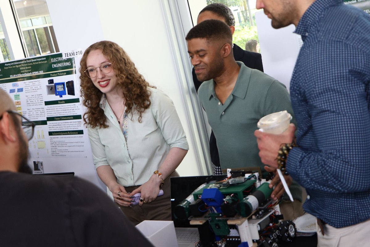 EngineeringUSF's tweet image. Electrical Engineering Capstone Event | Spring 2025 ⚡🔧📐

Check out all the event photos on Flickr: bit.ly/3SsG4Gx

#USFEngineering #Capstone2025 #Spring2025 #ElectricalEngineering #EngineeredForInnovation
