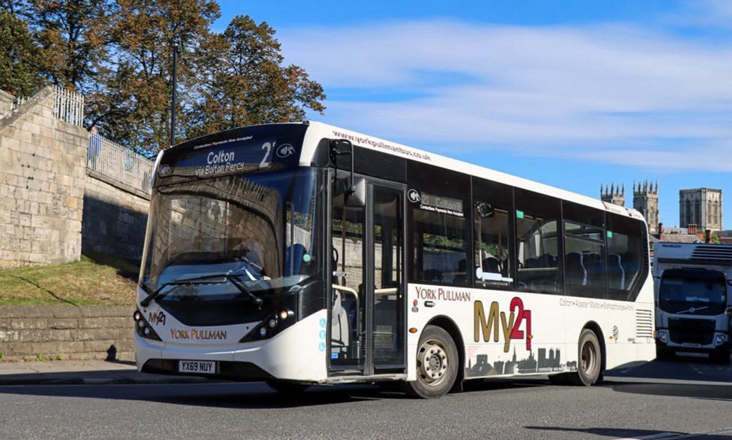 BUS DRIVER WANTED - £14.50 per hour! 

📣 We have a full time vacancy for a friendly and reliable service bus driver based at our Rufforth depot – immediate start available!

More info &amp; apply:
yorkpullmanbus.co.uk/full-time-serv…