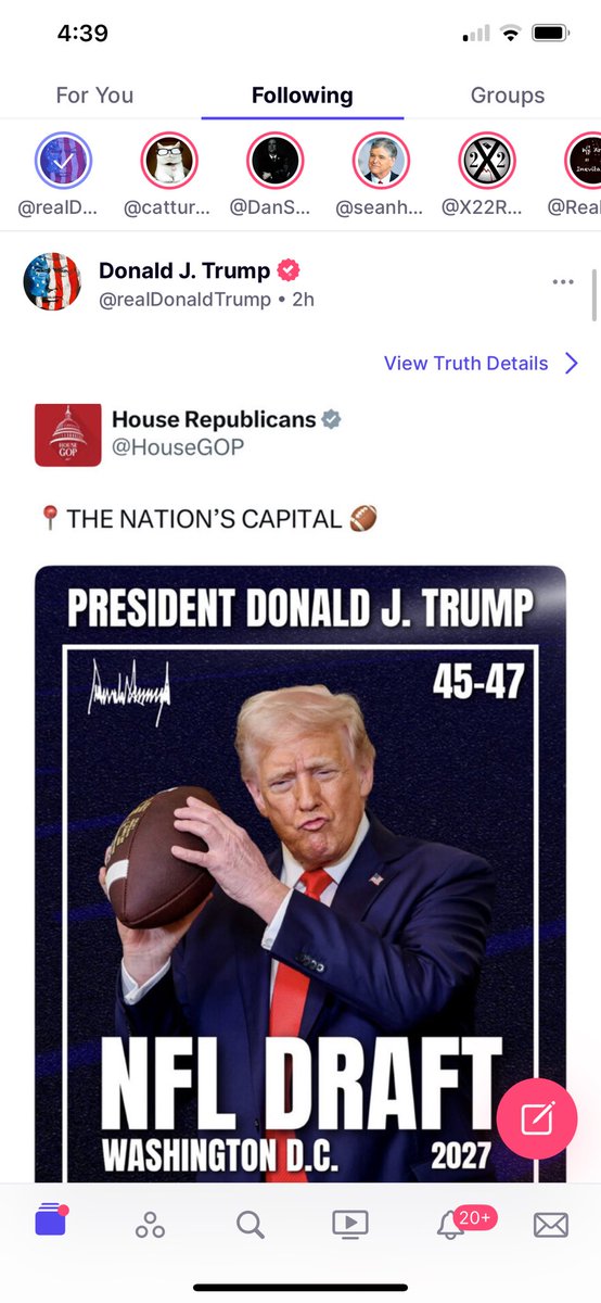rattletrap1776's tweet photo. Notice anything on the playing card? 🫡♟️🇺🇸 https://t.co/6nf7rSCoRn