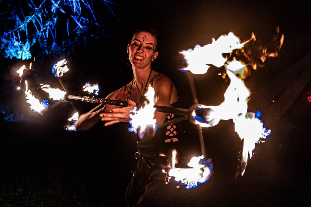 MarksGonePublic's tweet image. Weekend highlight: photographing MythMaker as Hjeron &amp;amp; his crew lit up the night with a jaw-dropping fire show 🔥📸 #Vancouver #MythMaker #FireDance
