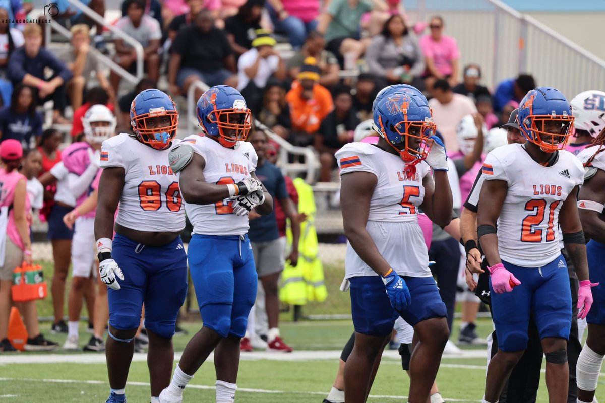 Alfio Martínez (@alfiomartinez50) on Twitter photo Blessed to receive an offer from Florida Memorial University 🔹🔶🔹🔶🔹
<a href="/COACHLUMCLEOD/">Luis Mcleod</a> <a href="/DLINEWHISPERER/">Coach Clark</a> <a href="/ChoppinTheField/">Choppin The Field</a> Blessed to receive an offer from Florida Memorial University 🔹🔶🔹🔶🔹
<a href="/COACHLUMCLEOD/">Luis Mcleod</a> <a href="/DLINEWHISPERER/">Coach Clark</a> <a href="/ChoppinTheField/">Choppin The Field</a>