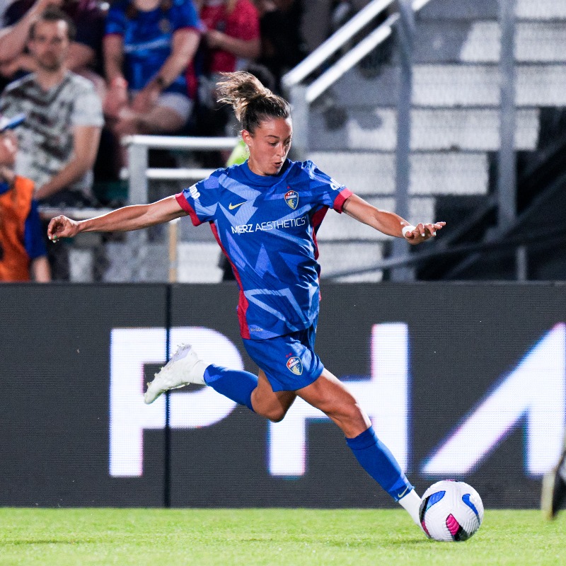 TheNCCourage's tweet photo. Feli’s left-side influence is driving success in our new system 💨

Read the full feature below.