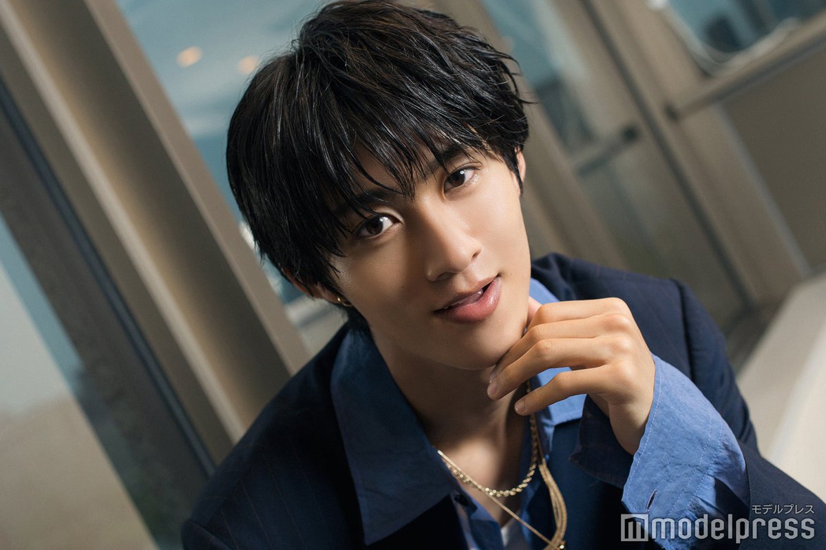M!LK曽野舜太 インタビュー前編👇🫶】 バックハグ・首の角度… 挑戦重ね