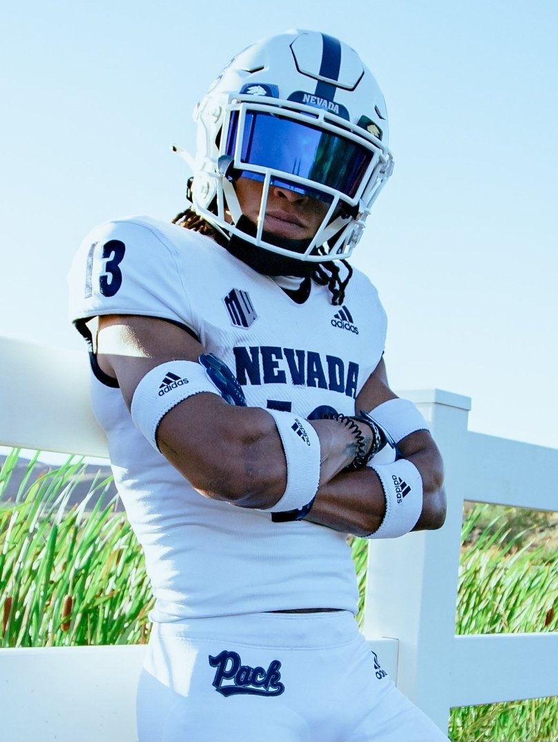 WP_PantherFB's tweet photo. Always great to have @CoachLynch from @NevadaFootball on campus. Appreciate you checking up on '25 signee @MaseeJ2 and taking a peek at the next crop of Panthers.
#Dubparkpanthers
#Bgr8 https://t.co/md5KV1c3AZ