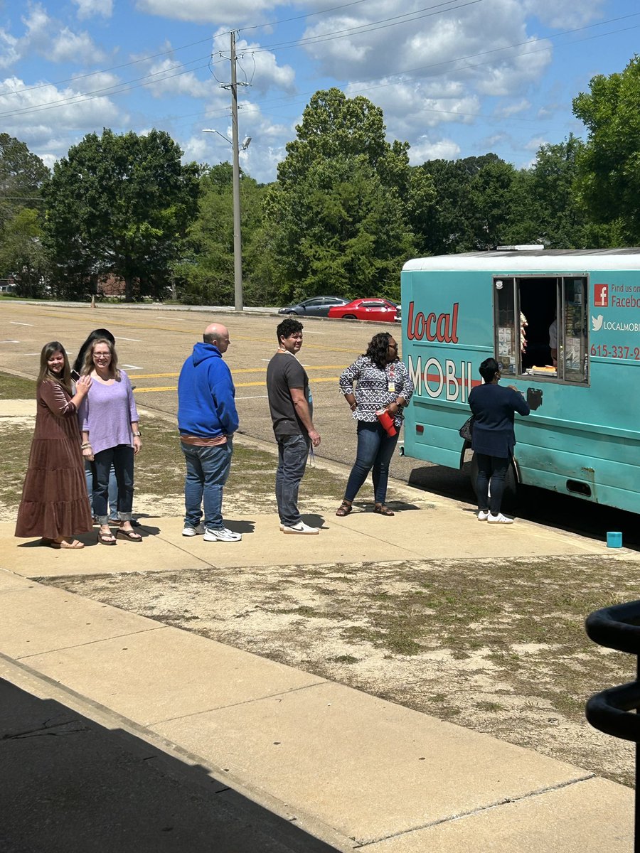 TupeloMiddle's tweet image. Kicked off Teacher Appreciation Week Monday with Local Mobile sponsored by Specialty Orthopedic Group!