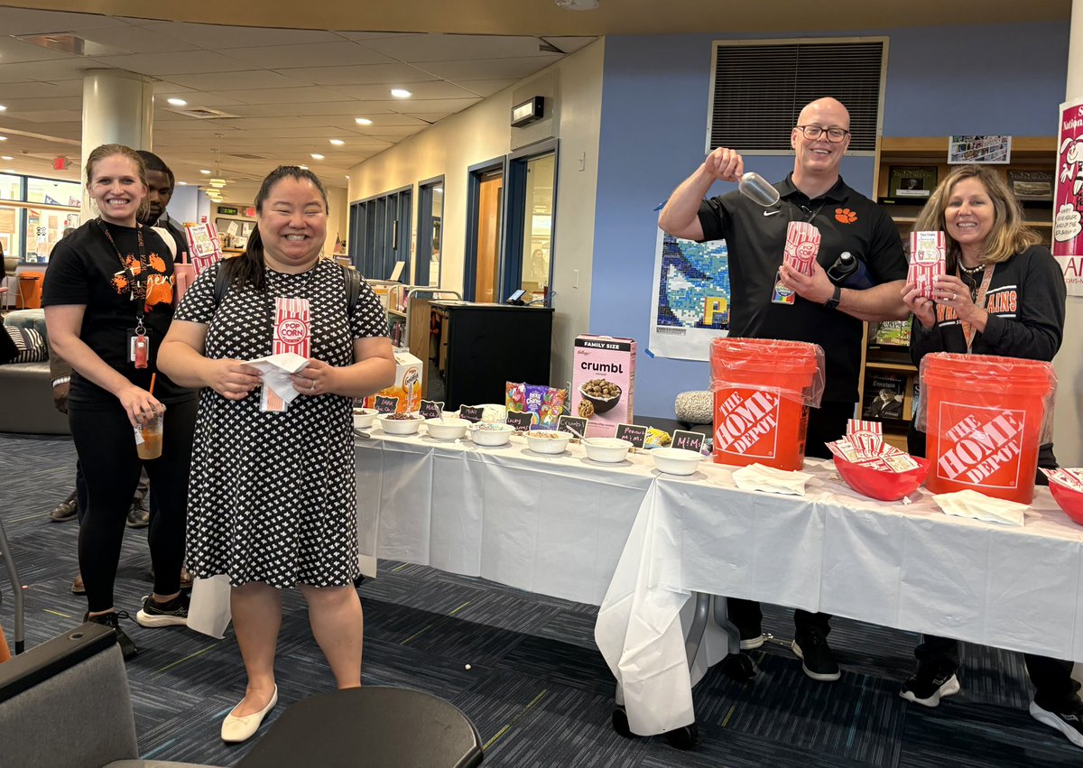 Jennifer Stein (@missjstein) on Twitter photo Thank you to the <a href="/WPTigerPride/">White Plains High School</a> Admin. Team for the popcorn bar at today’s faculty meeting to celebrate Teacher Appreciation Week!🧡
#TeacherAppreciationWeek Thank you to the <a href="/WPTigerPride/">White Plains High School</a> Admin. Team for the popcorn bar at today’s faculty meeting to celebrate Teacher Appreciation Week!🧡
#TeacherAppreciationWeek