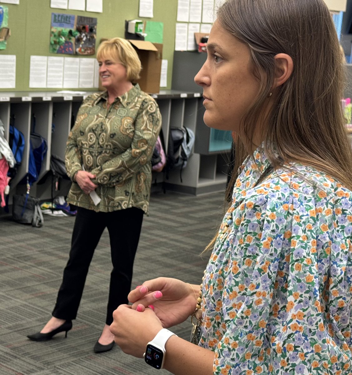 We enjoyed welcoming  <a href="/MoCommissioner/">Karla Eslinger</a> to LPS this afternoon as she connected with our students and staff. <a href="/MOEducation/">Missouri DESE</a>  #InThisTogetherLPS #LPSLeads