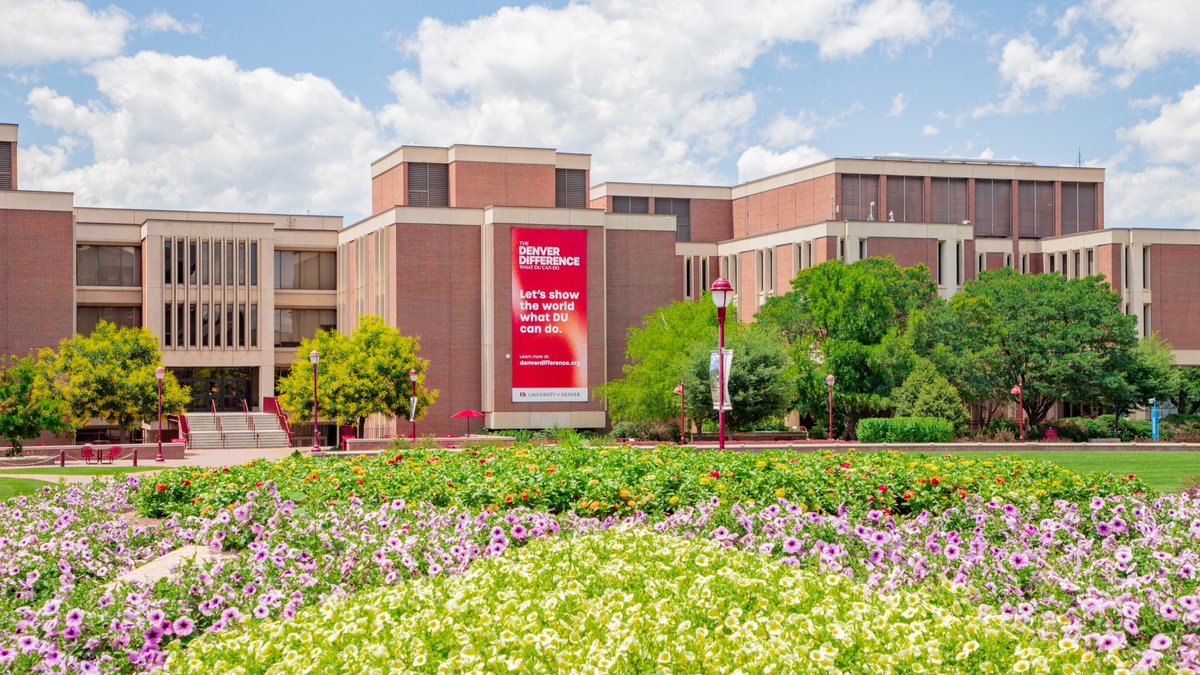 #DUNewsroom | Driving research forward. In March, several of our faculty and staff were honored with grants and awards in their respective fields. 🙌 Discover how their work is creating transformational impact: bit.ly/4iQBTPy

📸: Dylan Lindsey
#Research x
