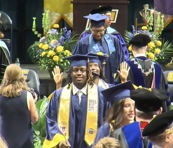 GoMocsEquip's tweet image. We are a little late, but we are so proud of DeAndre for graduating this past weekend!!
