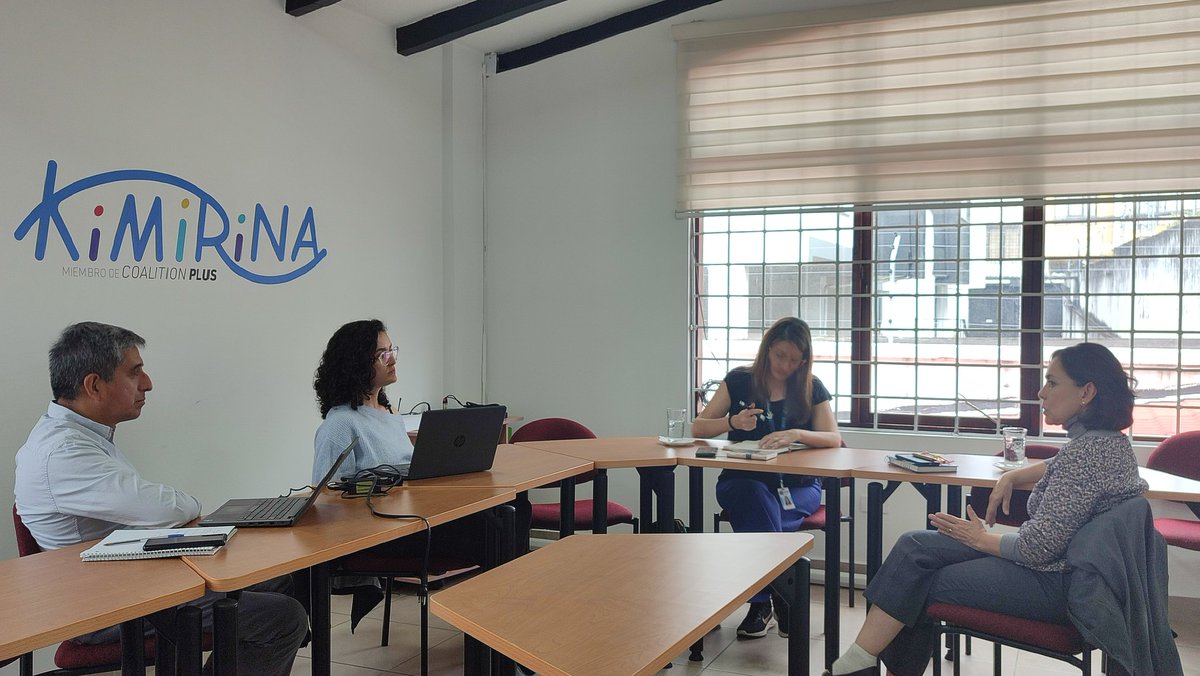 Tuvimos la visita de Amiée Dubois, Consultora de Salud Mental de la <a href="/opsoms/">OPS/OMS</a>, conoció  nuestro trabajo en prevención del VIH e ITS en Ecuador, y en servicios de salud sexual, salud reproductiva y salud mental para adolescentes, jóvenes, mujeres, población clave y migrante.