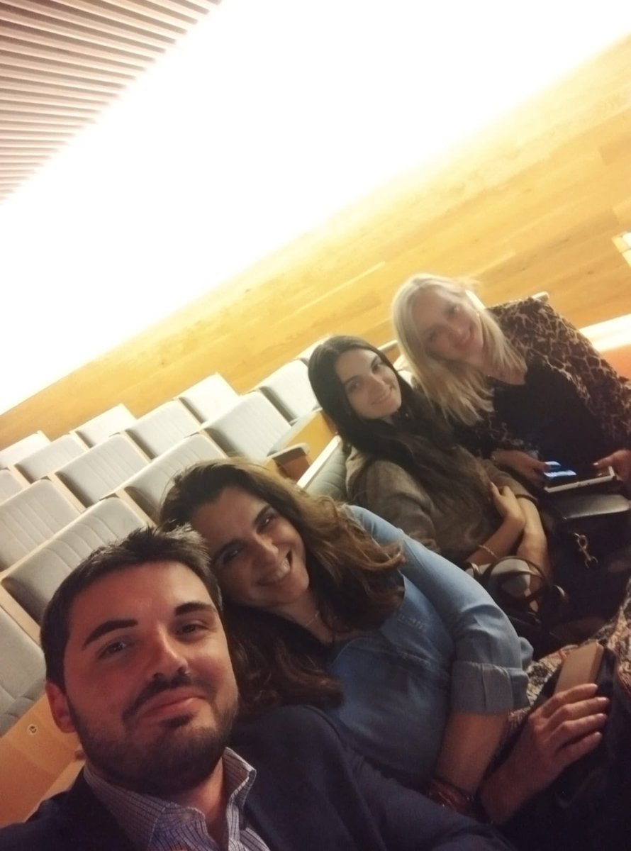 NoeliaR_DV's tweet image. Fin del curo de Oratoria y Debate. Convencer, debatir, persuadir, negociar…Nos llevamos herramientas para construir un buen discurso. Gracias @docedebate  #elpoderdelapalabra