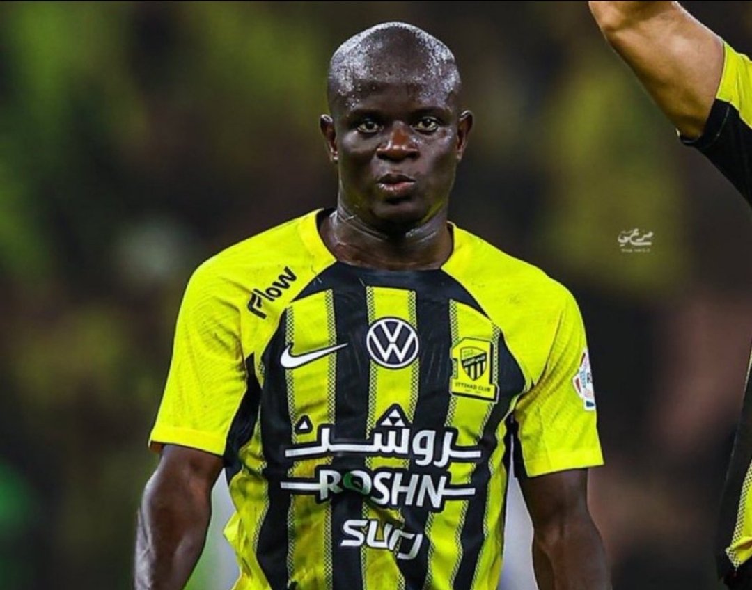 محور عصري متكامل
مؤثر بشكل إيجابي في المنظومتين
الدفاعية والهجومية
مساهمات في الصناعة وتسجيل الأهداف
إضافة إلى مهام خانته الأساسية
(كانتي)
ضربة معلم وعملة نادرة
وكلمة سر المنافسة الاتحادية لتحقيق الدوري
#الاتحاد #النصر_الاتحاد #دوري_روشن_السعودي