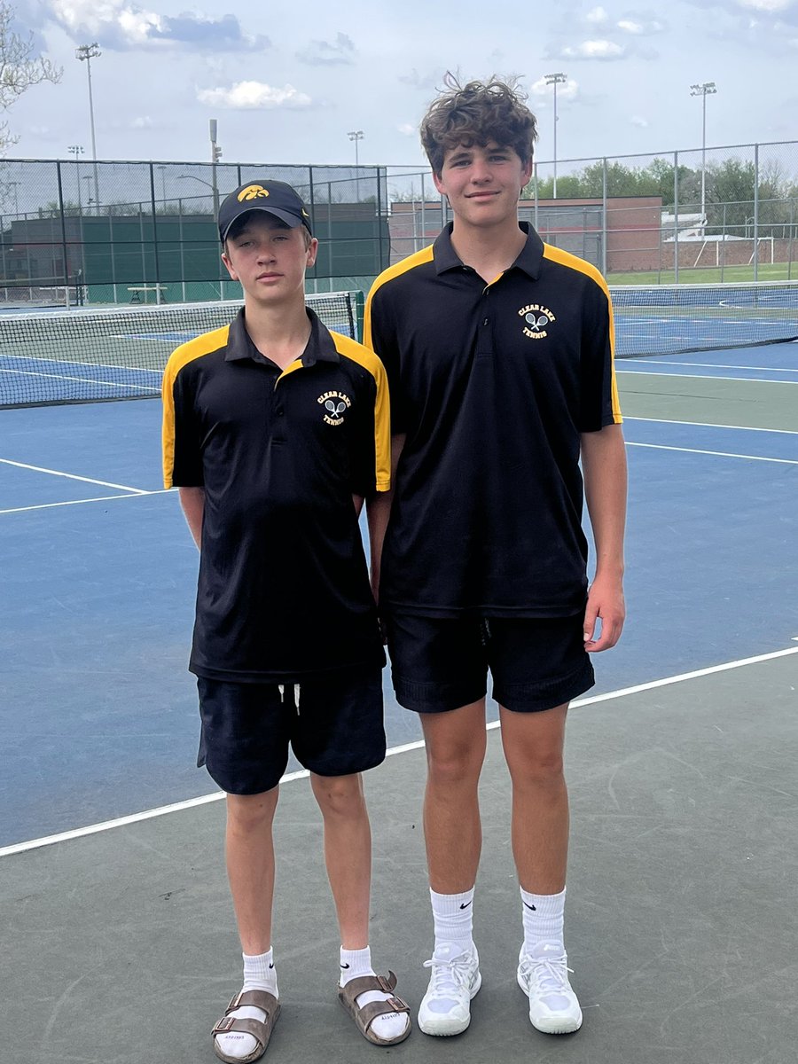 Lions finish 2nd at the NCC tournament behind Nevada. 
Singles:
Leif - 1st
Hayden P - 4th
Doubles:
Walker/Levi -3rd
Hayden/Jeremy 6th