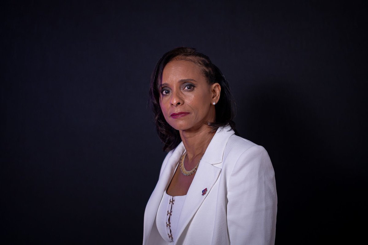 📢 Dave Drelin, nouveau président du MEDEF Guyane
Il succède à Thara Govindin après 7 années de présidence.
Son mandat s’articulera autour de 4 priorités :
1️⃣ Financement des entreprises
2️⃣ Internationalisation
3️⃣ Innovation numérique
4️⃣ Formation et compétences