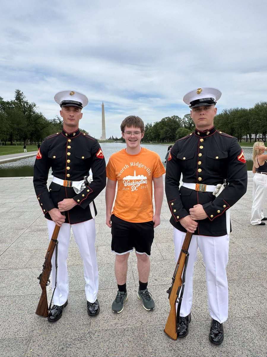 Melissa Durkin tweet media