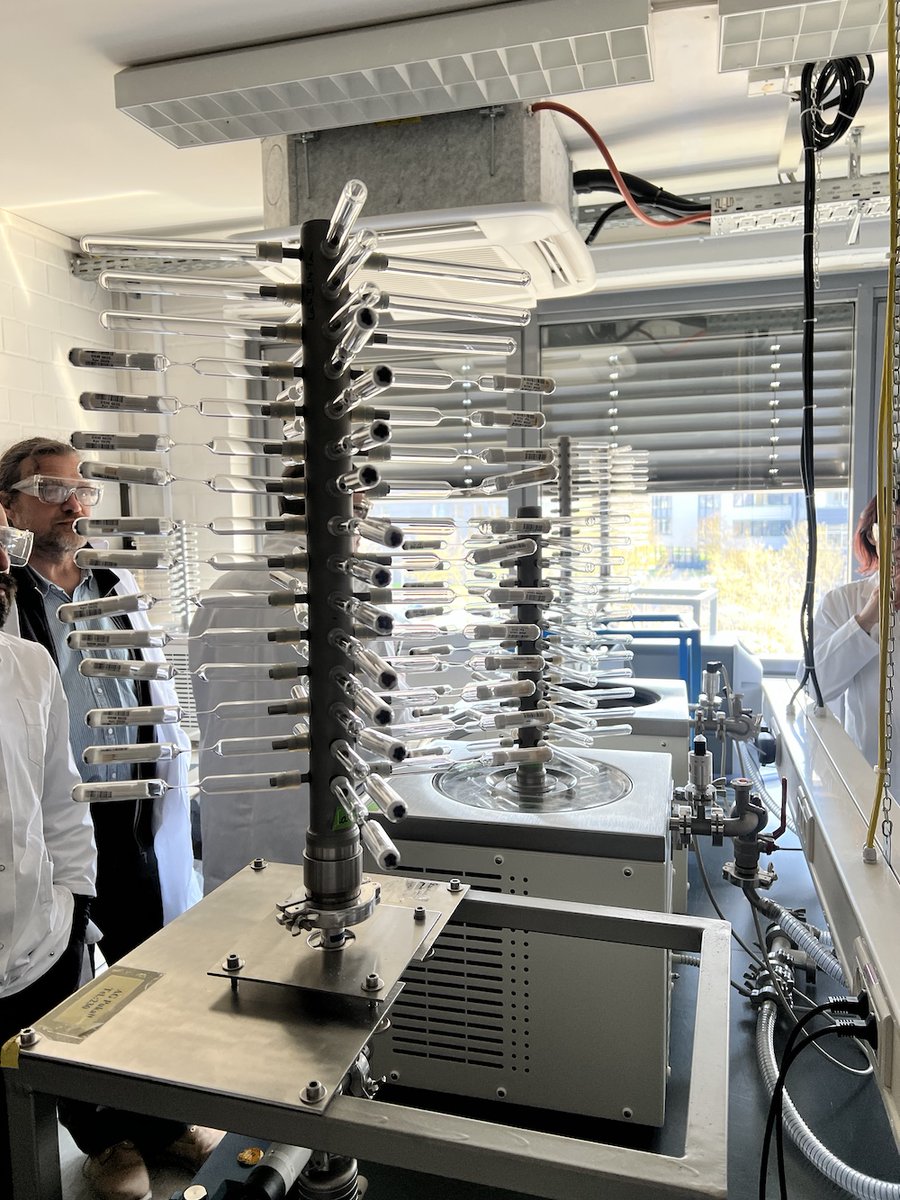 🦠 New blog post!
We spotlight DSMZ, one of the world’s largest microbial collections, and share insights from a recent USCCN visit.
 🔗 usccn.org/spotlight-on-d…
#CultureCollections #DSMZ #USCCN