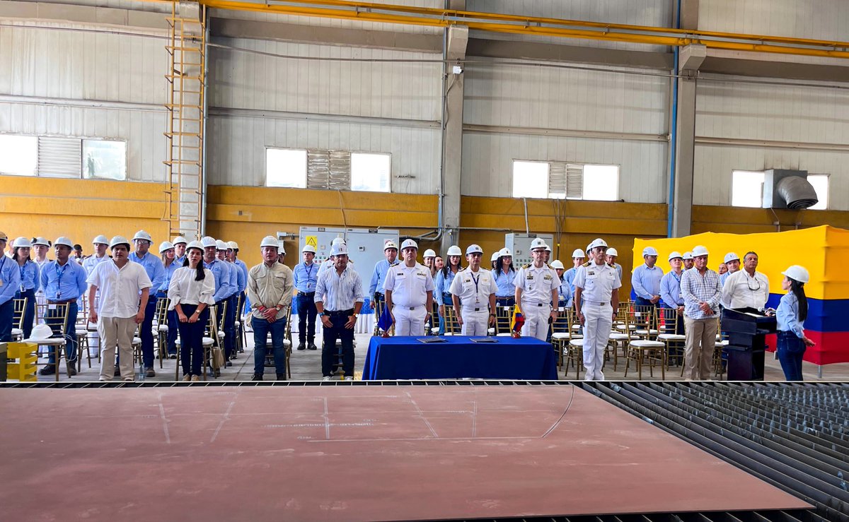 kerguelenhugo's tweet photo. Cortamos la primera lámina de un sueño: volver a nuestra esencia, al ADN de tener pasajeros en el río Sinú.
Dos embarcaciones ya inician su construcción y navegarán en diciembre.
Hoy, volvemos a vivir de frente al río. Hoy, recuperamos lo nuestro. https://t.co/6fcJtUnKHs