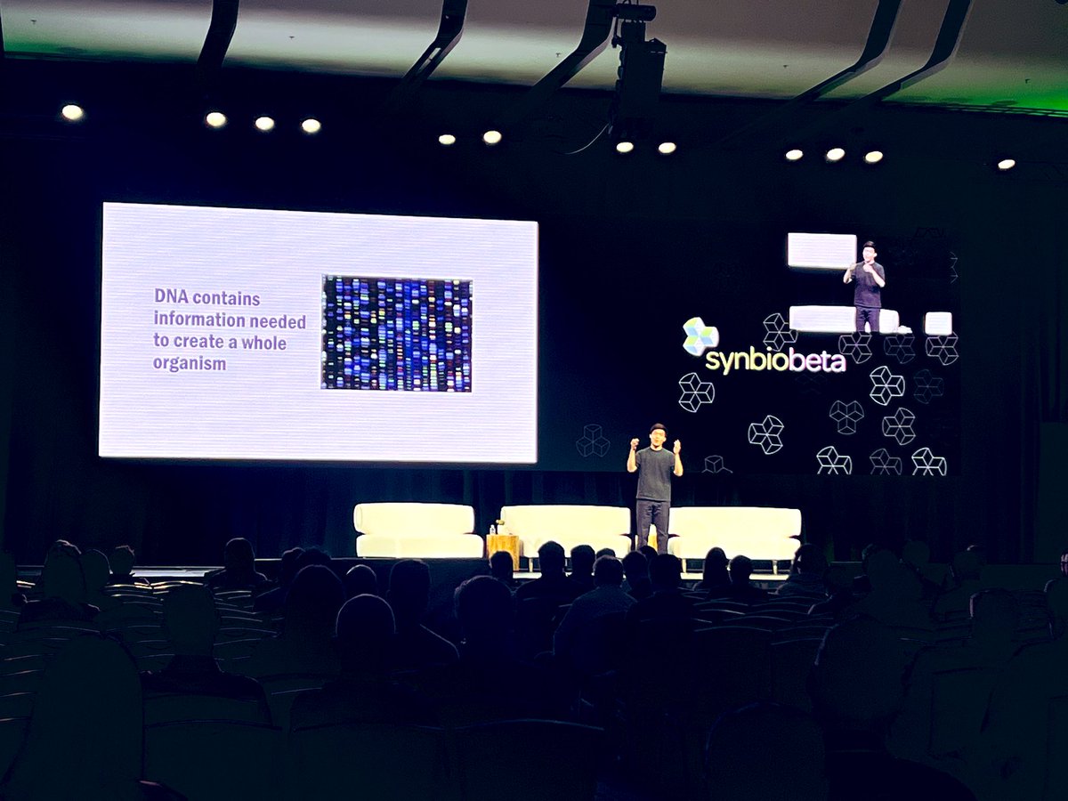 So great to see one of my favourite scientist in person at #synbiobeta

<a href="/BrianHie/">Brian Hie</a>