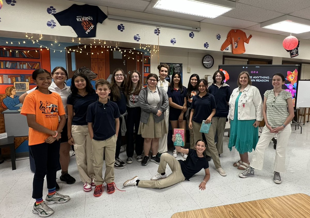 @wiggsmslibrary (@wiggsmslibrary) on Twitter photo Thank you to Ms. Frances Gunn for choosing to make this her Gold Project. An even bigger thank you to donors who sponsored snacks, breakfasts, ๐, & books! Thank you <a href="/Literarity/">Literarity Book Shop</a> & <a href="/LEEandLOW/">Lee & Low Books</a> for ensuring each #Wolverine walked out w/a signed copy of Ms. Narvaรฉz Varelaโs ๐! ๐งก๐ Thank you to Ms. Frances Gunn for choosing to make this her Gold Project. An even bigger thank you to donors who sponsored snacks, breakfasts, ๐, & books! Thank you <a href="/Literarity/">Literarity Book Shop</a> & <a href="/LEEandLOW/">Lee & Low Books</a> for ensuring each #Wolverine walked out w/a signed copy of Ms. Narvaรฉz Varelaโs ๐! ๐งก๐