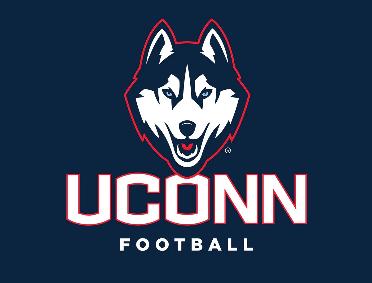 RonitChandra26's tweet image. Thank you @CoachDShearer from @UConnFootball for stopping by early this morning to watch me kick. I appreciate the conversations, and I look forward to getting to kick in front of you later this summer as well!
@CoachChilds1010 @cchauvin15 @JamesWilhoit25 @HKA_Tanalski