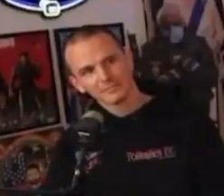 Hahaha what a freak. The new king of failed youtube charity boxing events