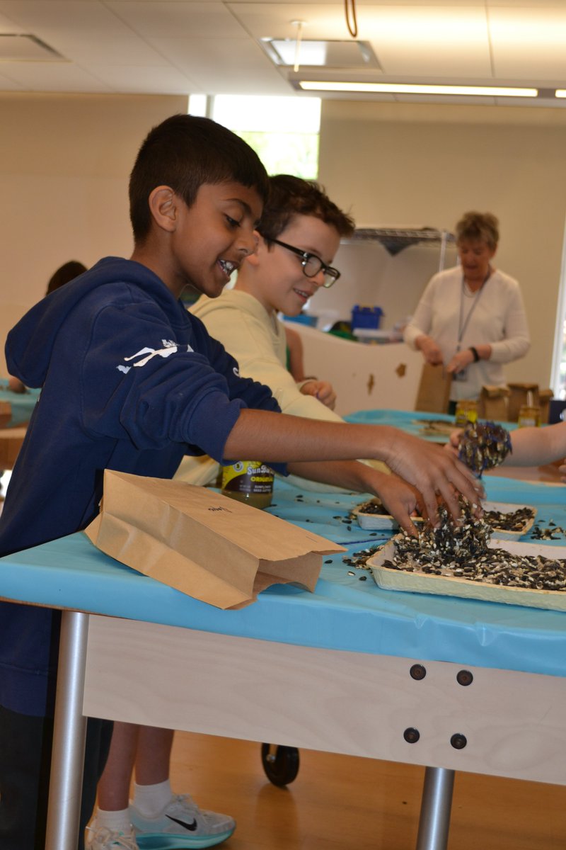 Pinecones + sunbutter + birdseed = happy birds. Grafflin second graders rolled up their sleeves in the MakerSpace during Earth Week, making simple bird feeders—messy hands, big smiles. 🐦🌎 Huge thanks to the PTA for the supplies and support! 👏 #WeAreChappaqua <a href="/CoachSpillane/">Ryan Spillane</a>