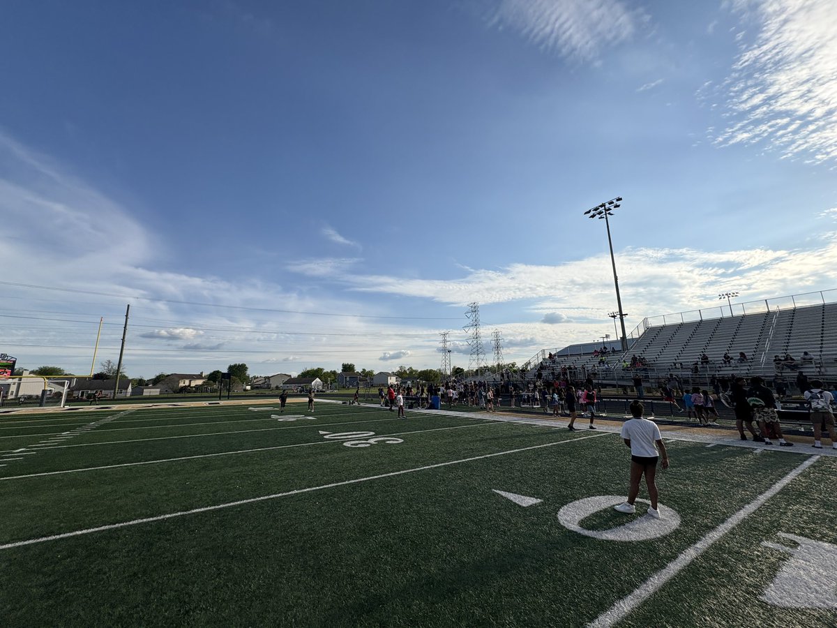 Chris Gearlds (@chrisgearlds) on Twitter photo Elementary Track and Field Fun! Way to run, jump and throw scholars! <a href="/MSDDecatur/">MSD Decatur</a> <a href="/dc_eleathletics/">DC Elementary Athletics</a> Elementary Track and Field Fun! Way to run, jump and throw scholars! <a href="/MSDDecatur/">MSD Decatur</a> <a href="/dc_eleathletics/">DC Elementary Athletics</a>