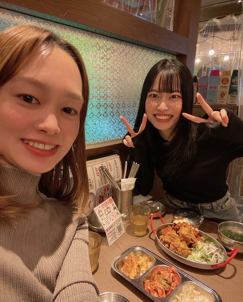 ゆきえ@ギークス広報 PR (@yukie_geechspr) on Twitter photo 昨日は出張で東京にきていたまゆこさん(<a href="/mayu_trustlead/">まゆこ@広報PRマーケ</a> )が連絡をくれて、初めて対面でお会いできました💞オンラインでは2回お会いしてたので、お話しするのは3回目🙂↕️広報や採用、出身の話で盛り上がり、秒速で過ぎ去った時間...⏰素敵な笑顔に癒される、ご褒美ランチタイムでした🥗ほくほく 昨日は出張で東京にきていたまゆこさん(<a href="/mayu_trustlead/">まゆこ@広報PRマーケ</a> )が連絡をくれて、初めて対面でお会いできました💞オンラインでは2回お会いしてたので、お話しするのは3回目🙂↕️広報や採用、出身の話で盛り上がり、秒速で過ぎ去った時間...⏰素敵な笑顔に癒される、ご褒美ランチタイムでした🥗ほくほく