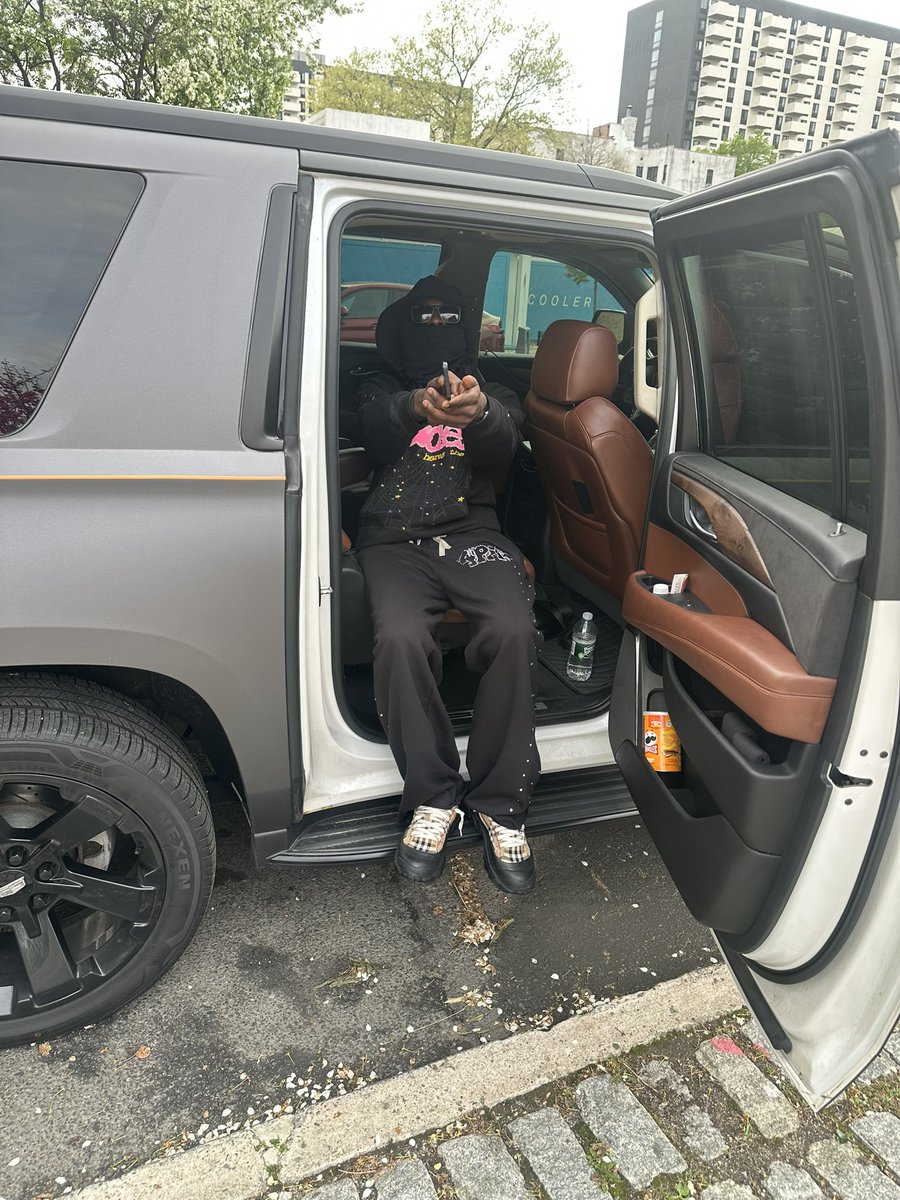 NefMadeAHit's tweet photo. Eway Nef- Active/  *Burberry Shoes Preview* (Official Music Video) https://t.co/HwCjaYuDWH via @YouTube https://t.co/NAfU4dBKNQ