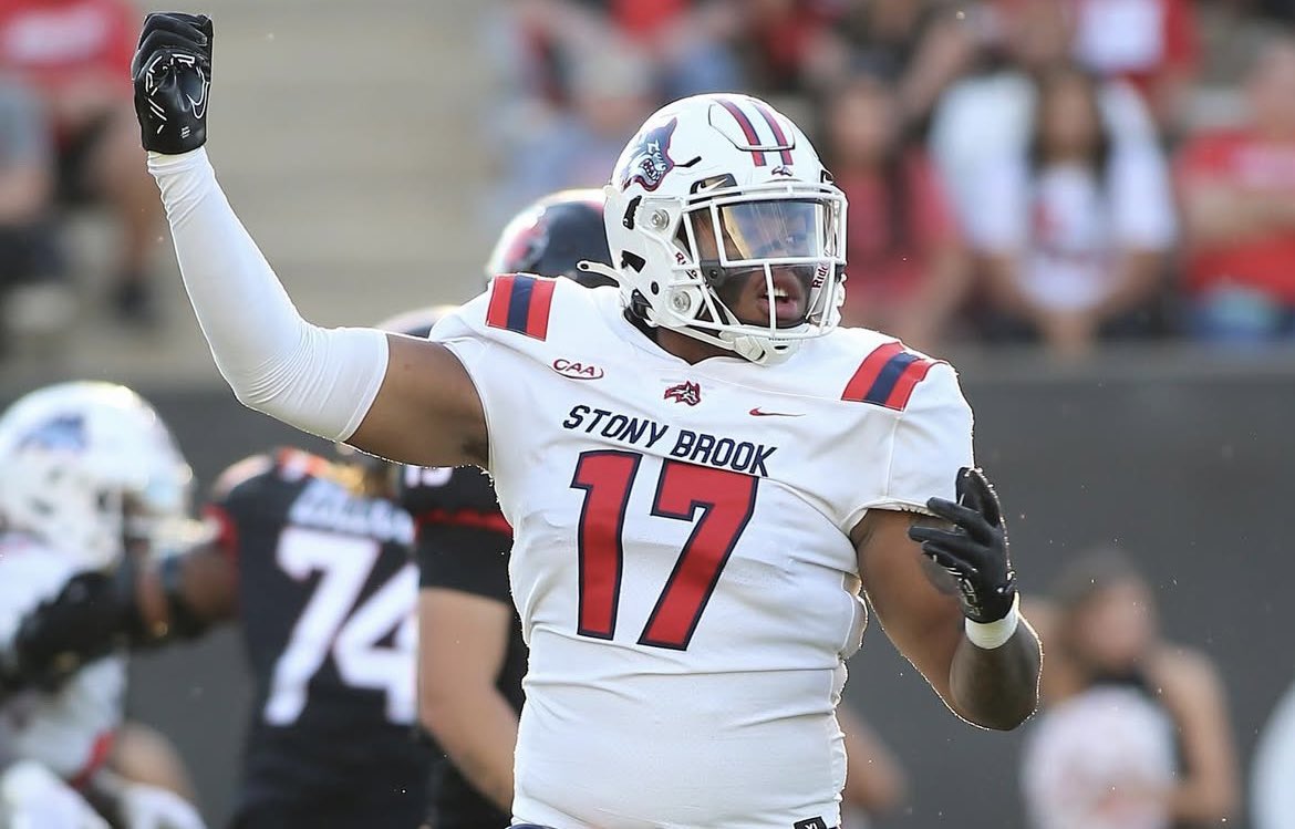 Angelo Pugliano (@angelodpugliano) on Twitter photo #AGTG I’m blessed to receive an offer from Stony Brook University‼️
<a href="/CoachLehmeier/">Ryan Lehmeier</a> <a href="/DL_Coach_Mazur/">Coleman Mazur</a> <a href="/CoachJayBell/">Jay Bell</a> <a href="/PCC_FOOTBALL/">Central Catholic Football</a> <a href="/CoachBache/">Chris Bache</a> <a href="/CoachHamm17/">Sean Hammonds Jr</a> <a href="/Matt_Oehl13/">Matt Oehl</a> <a href="/CoachScottLewis/">Scott Lewis</a> <a href="/wpialsportsnews/">WPIAL Sportsmen</a> <a href="/PghSportsNow/">Pittsburgh Sports Now</a> #AGTG I’m blessed to receive an offer from Stony Brook University‼️
<a href="/CoachLehmeier/">Ryan Lehmeier</a> <a href="/DL_Coach_Mazur/">Coleman Mazur</a> <a href="/CoachJayBell/">Jay Bell</a> <a href="/PCC_FOOTBALL/">Central Catholic Football</a> <a href="/CoachBache/">Chris Bache</a> <a href="/CoachHamm17/">Sean Hammonds Jr</a> <a href="/Matt_Oehl13/">Matt Oehl</a> <a href="/CoachScottLewis/">Scott Lewis</a> <a href="/wpialsportsnews/">WPIAL Sportsmen</a> <a href="/PghSportsNow/">Pittsburgh Sports Now</a>
