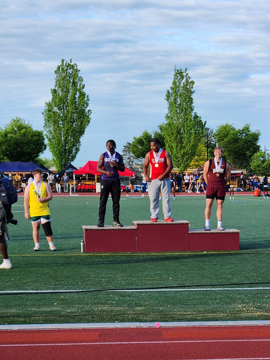 Carter Troxell tweet media