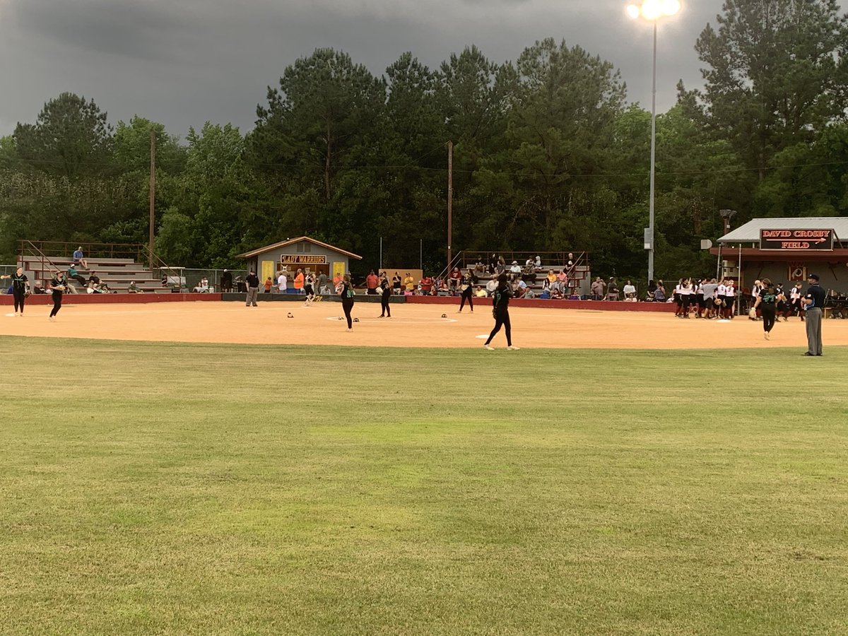 Bottom 2
Suwannee 0
West Nassau 0
Finally here for some regional quarterfinals action. No. 6 seed Bulldogs (11-11) visiting the No. 3 Warriors (12-11) for the right to face Paxon in next week’s Region 1-3A semis. Updates here