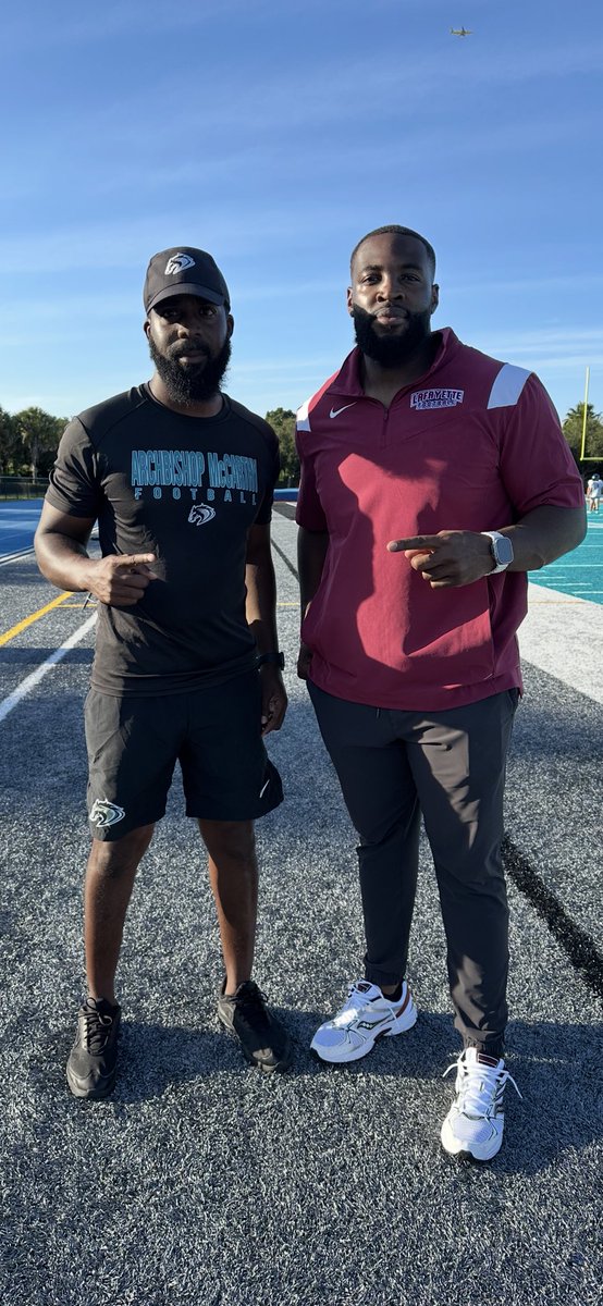 Mavericks Football (@mavs__football) on Twitter photo Thank you to Lafayette College for stopping by Archbishop McCarthy’s Spring Practice
<a href="/LafCol/">Lafayette College</a> Thank you to Lafayette College for stopping by Archbishop McCarthy’s Spring Practice
<a href="/LafCol/">Lafayette College</a>
